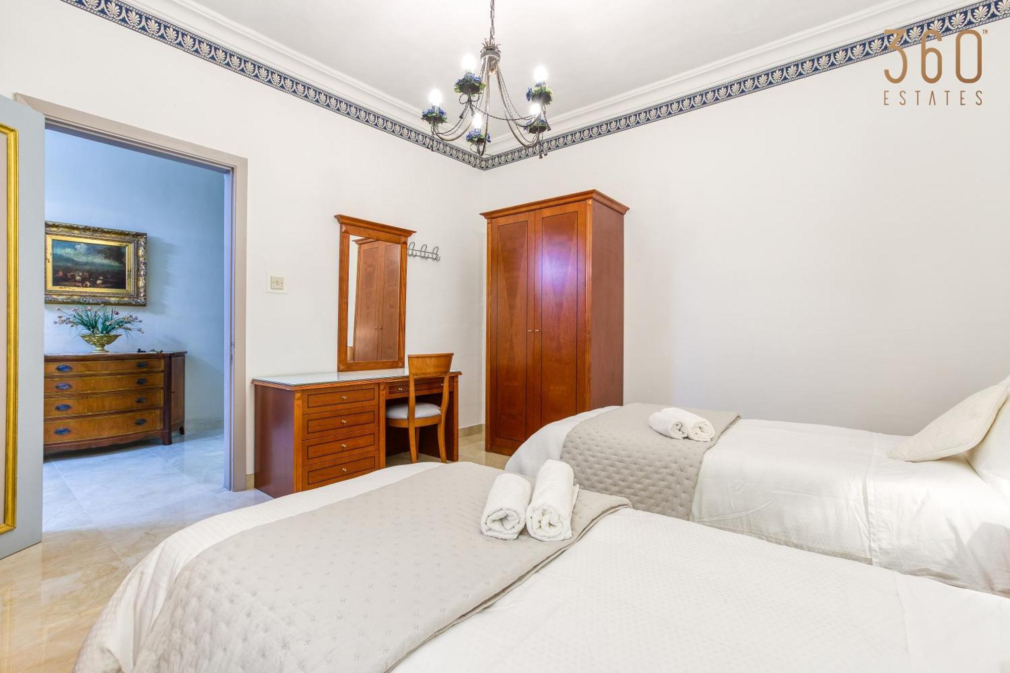 A Lovely 3Br Maisonette In Lovely Town Of Rabat By 360 Estates Exterior foto
